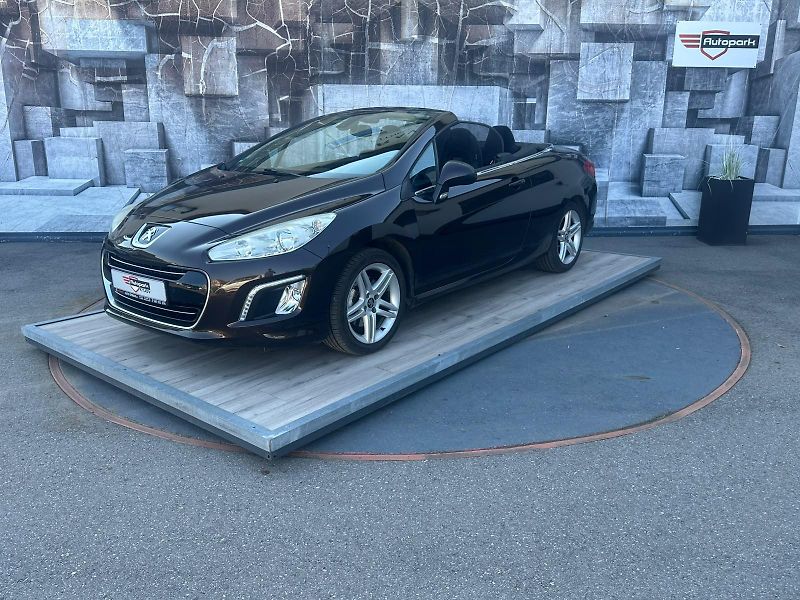 Peugeot 308 (2012) CC, 2.0HDi, 120KW - fotka 4 z 27