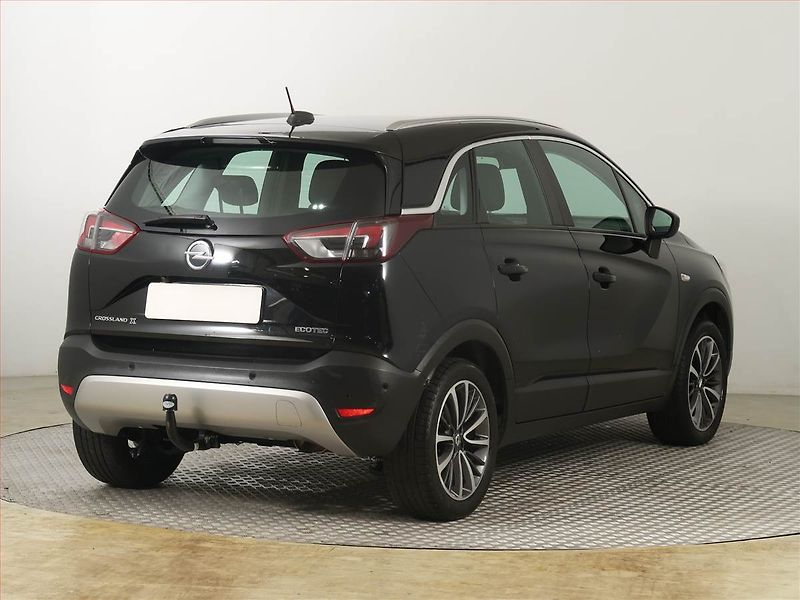 Opel Crossland X (2021) 1.2 Turbo, ČR,1.maj, Kůže - fotka 5 z 22