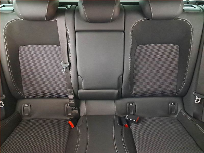 Opel Insignia (2018) 2.0 CDTI, Serv.kniha, Kůže - fotka 10 z 22