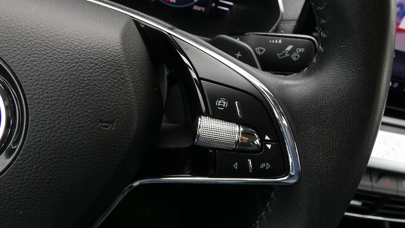 Škoda Octavia 2,0 TDI 85kW Style DSG - fotka 12 z 23