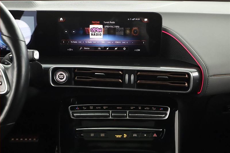 Mercedes-Benz EQC (2020) 400 4MATIC, SoH 95% - fotka 9 z 31