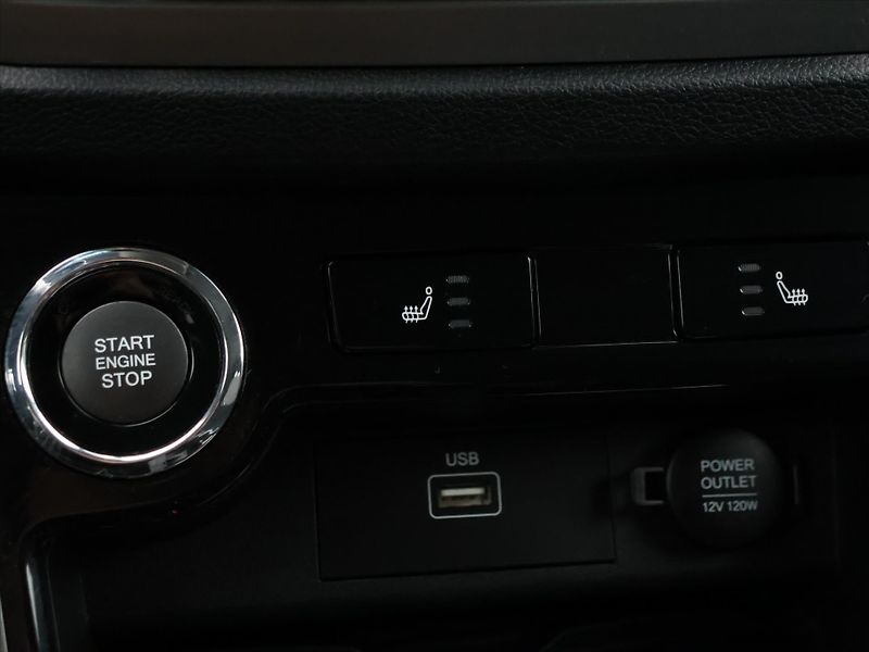 SsangYong Korando 1,5 TGDi 120kW Aut. AWD CZ - fotka 21 z 31
