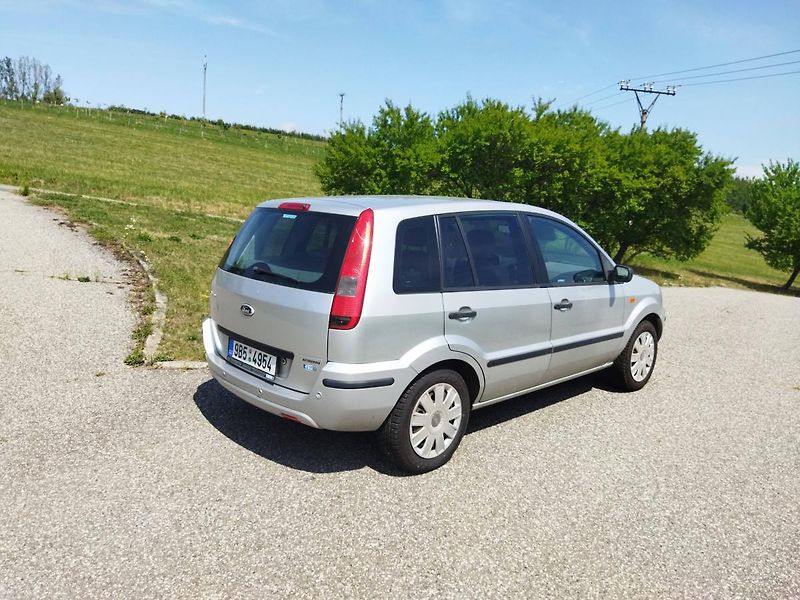 Ford Fusion (2004) 1.4i,  AUTOMAT - fotka 6 z 17
