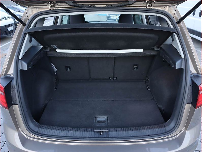 Volkswagen Golf Sportsvan (2014) Comfortline 1.6 TDI - fotka 14 z 18