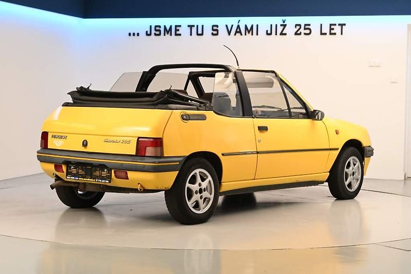 Peugeot 205 (1995) 1.4 CABRIO Pininfarina i - fotka 8 z 19