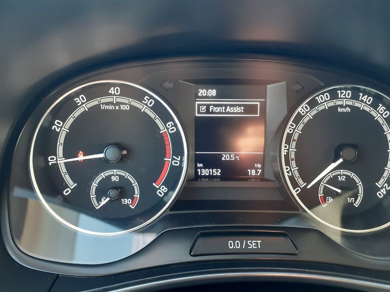 Škoda Fabia (2021) KOMBI 1.0 TSi STYLE - fotka 17 z 36