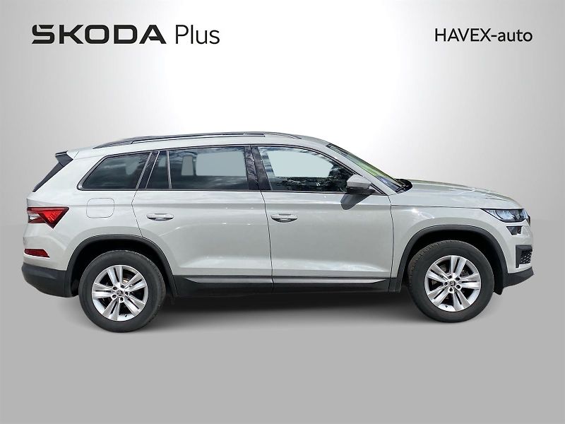 Škoda Kodiaq (2022) 1.5 TSI Ambition - fotka 3 z 37