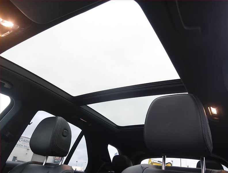 Mercedes-Benz GLE (2020) 53 AMG, 360°, Vzduch, ACC - fotka 27 z 29