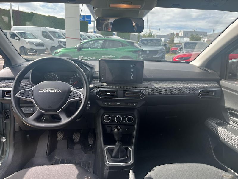 Dacia Sandero (2025) Stepway Expression Eco-G 100  - fotka 8 z 9