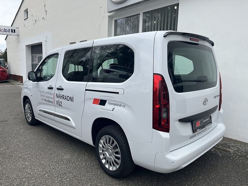Toyota ProAce City Verso 1.5 D 100 MT Business - fotka 5 z 27