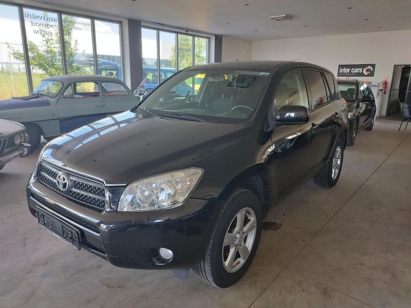 Toyota RAV4 (2007) 2,0I,112KW,4X4,ALU,TAŽNÝ - fotka 3 z 31