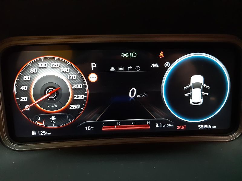 Hyundai Kona 1.6 T-GDI 145KW N-LINE 4WD     - fotka 19 z 31