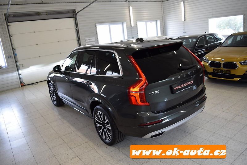 Volvo XC90 2.0 B5 AWD 7 MÍST KAMERA 360°  - fotka 4 z 71