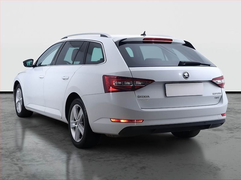 Škoda Superb (2016) Style 2.0 TDI, 4X4, Automat - fotka 4 z 23