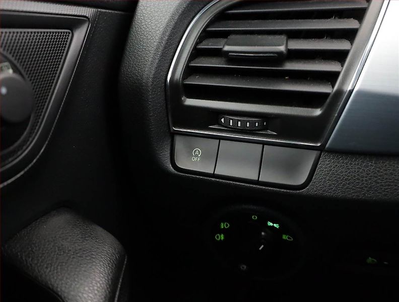 Škoda Fabia (2015) Ambition 1.4 TDI, Tempomat - fotka 16 z 18