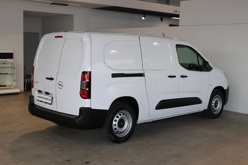 Opel Combo (2025) Electric Van L2 (XL) 136k - fotka 2 z 14