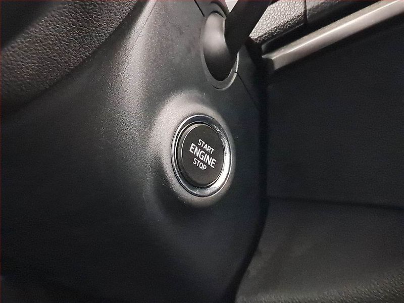 Škoda Karoq (2023) Ambition 1.5 TSI - fotka 19 z 21