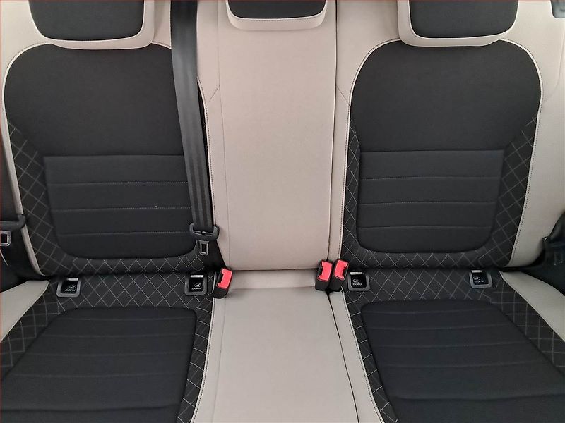 Škoda Fabia (2018) Style 1.0 TSI, Tempomat - fotka 10 z 19