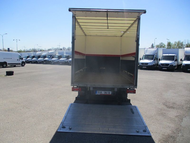 Iveco Daily 35S16, 2,3, HC, 8 palet - fotka 5 z 13