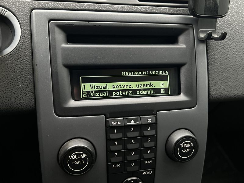 Volvo V50 1.6D SENZORY - fotka 29 z 36