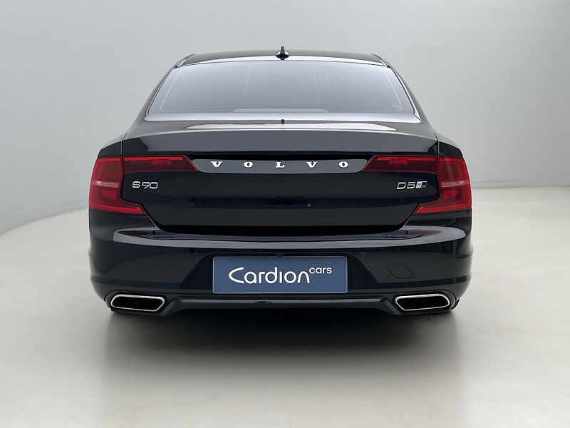 Volvo S90 D5 AWD R-DESIGN AUT - fotka 10 z 41