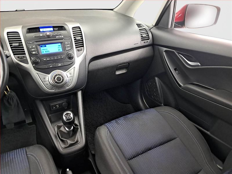 Hyundai ix20 (2015) 1.4 CVVT, Serv.kniha - fotka 8 z 15