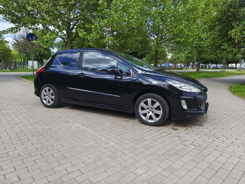 Peugeot 308 1.6 16v Platinum - fotka 11 z 21