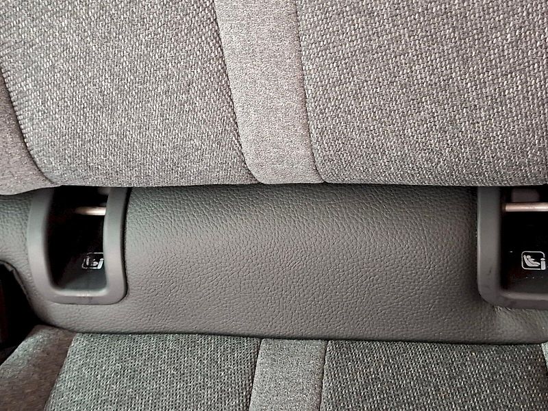 Škoda Octavia (2025) COMBI TOP SELECTION 2,0 TDI 11 - fotka 21 z 50