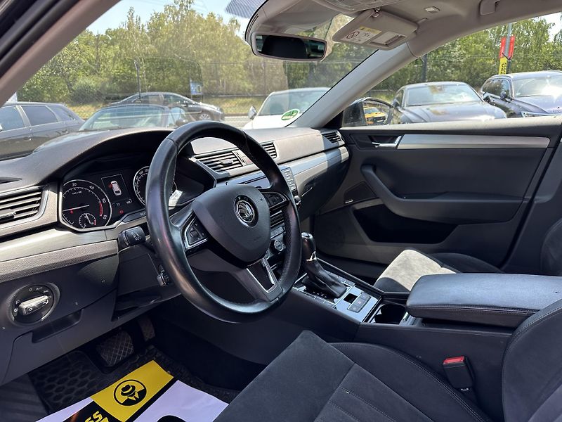 Škoda Superb (2016) Skoda Superb 2016 - fotka 15 z 21