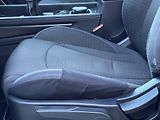 SsangYong Rexton 2.2D 4x2 KAMERA TEMPOMAT  - náhled 11