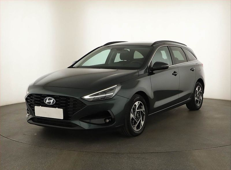 Hyundai i30 (2025) Style 1.0 T-GDI - fotka 2 z 16