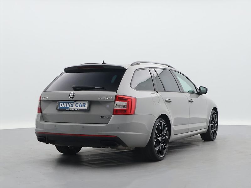 Škoda Octavia 2,0 TSI RS230 169kW DSG Canton - fotka 7 z 26