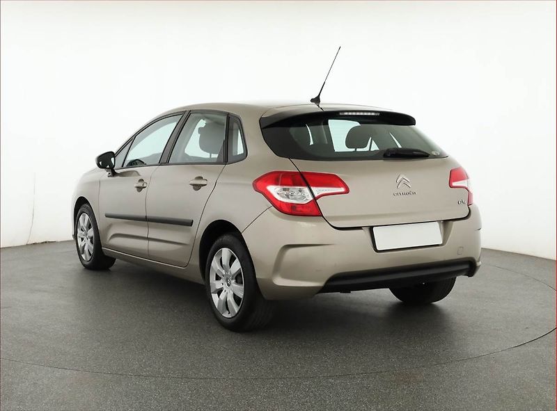 Citroën C4 (2013) 1.6 HDi, Serv.kniha, po STK - fotka 4 z 15