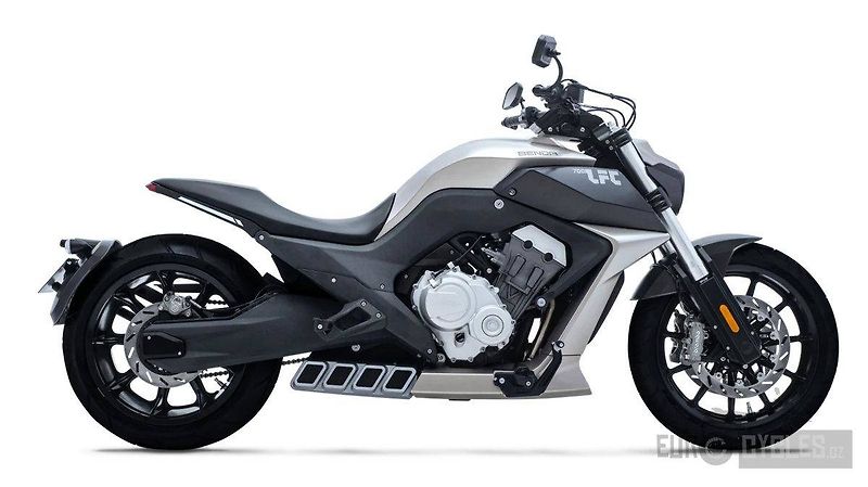Benda LFC 700 (2026) Skladem - fotka 2 z 20