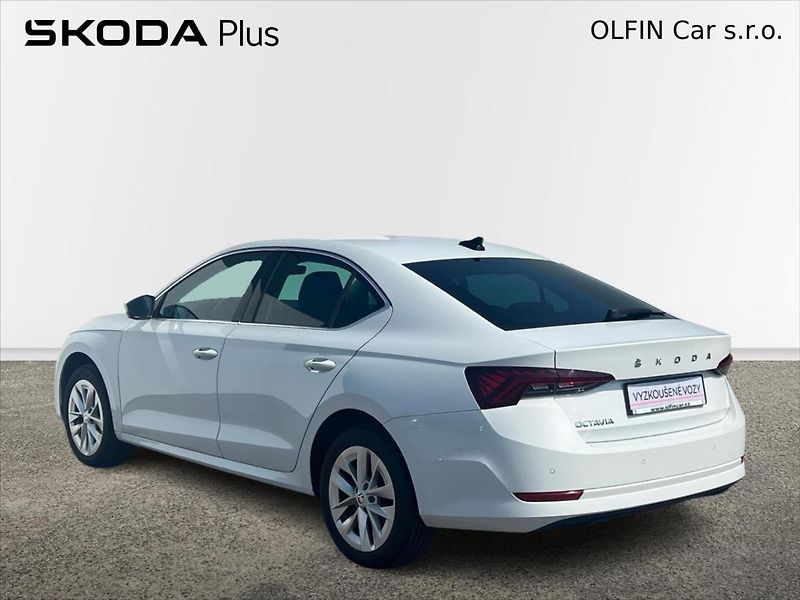 Škoda Octavia 2,0 TDi 110 kW STYLE  IV. - fotka 9 z 29