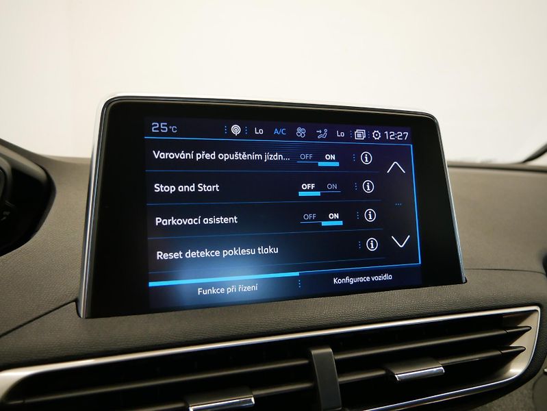 Peugeot 5008 - fotka 19 z 27