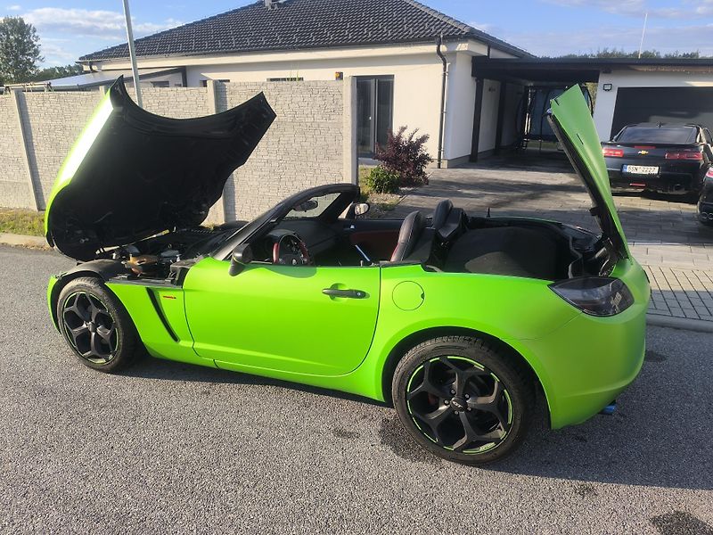 Opel GT 2.0T,KRÁSNÉ,PO GO SERVISE,CENA - fotka 9 z 45