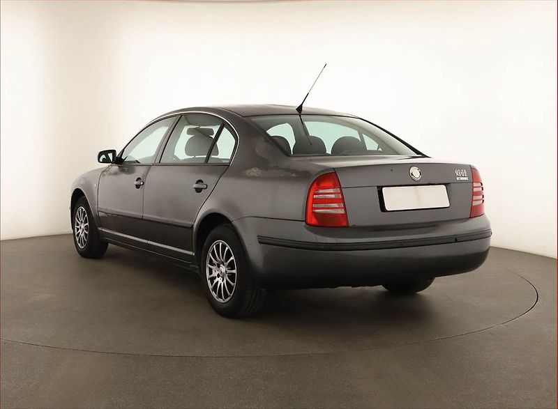 Škoda Superb (2003) 1.8T, nová STK, Klima - fotka 4 z 14