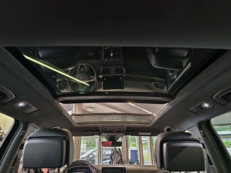 Seat Tarraco 2.0TSi 140kW DSG 4x4 XCELLENCE - fotka 20 z 27
