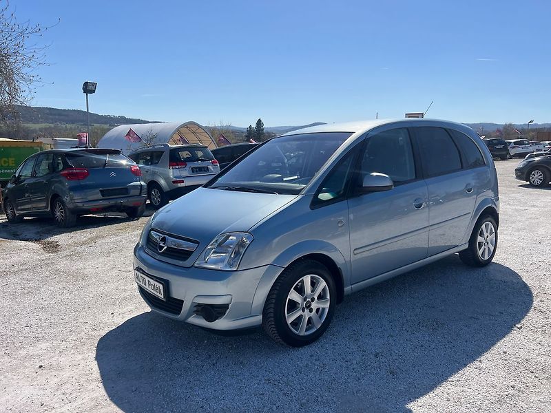 Opel Meriva 1.6 16V - fotka 13 z 15