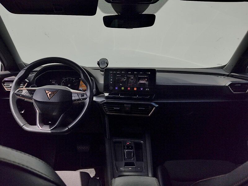 Cupra Formentor (2021) 2,0 tsi 140 Kw DSG 4Drive - fotka 5 z 39