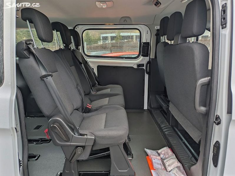 Ford Transit Custom 2.0 EcoBlue 96kW, NEZ. TOPENÍ - fotka 11 z 23