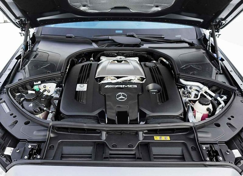 Mercedes-Benz S 63 AMG E Performance