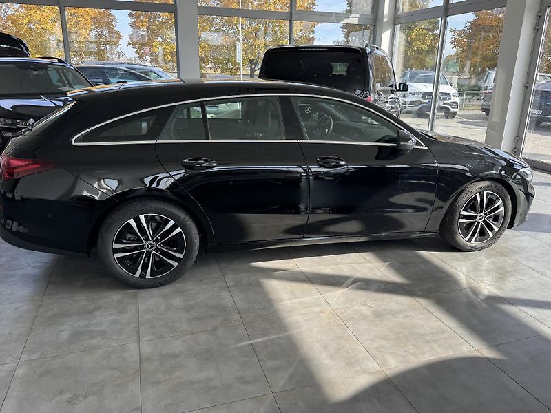 Mercedes-Benz CLA (2025) CLA 200 Shooting Brake NAVI  - fotka 8 z 26
