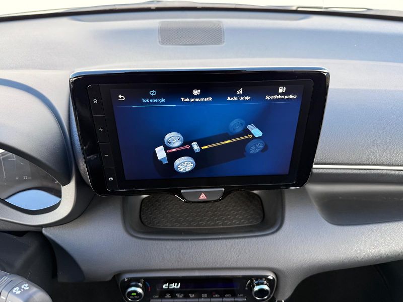 Toyota Yaris 1.5 HSD e-CVT Style - fotka 19 z 27