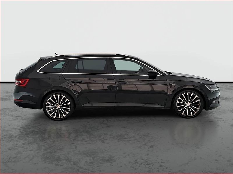 Škoda Superb (2017) Laurin&Klement 2.0 TDI 4x4 - fotka 6 z 16