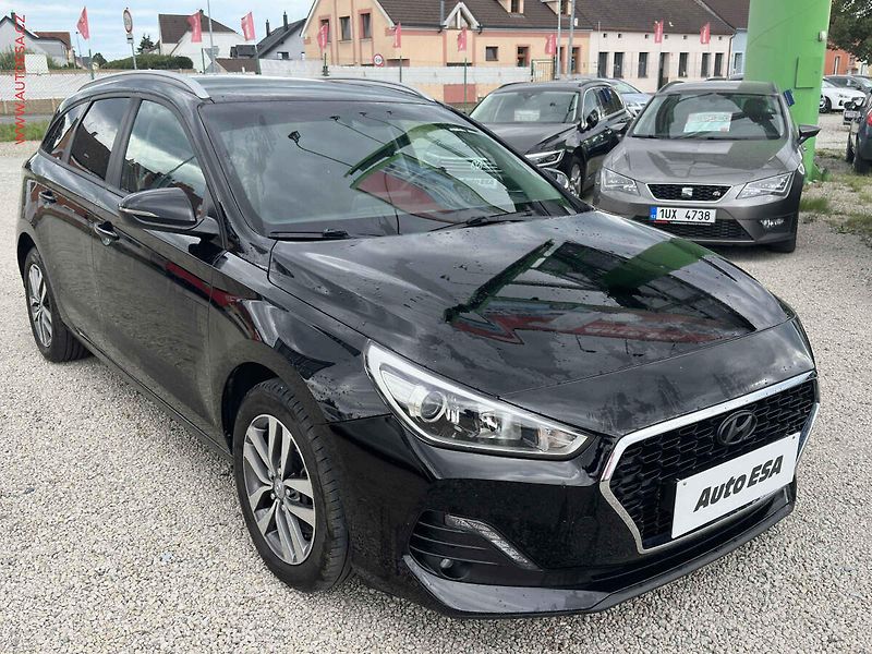 Hyundai i30 (2019) 1.4i, 1.maj,ČR, servis.kniha - fotografie inzerátu