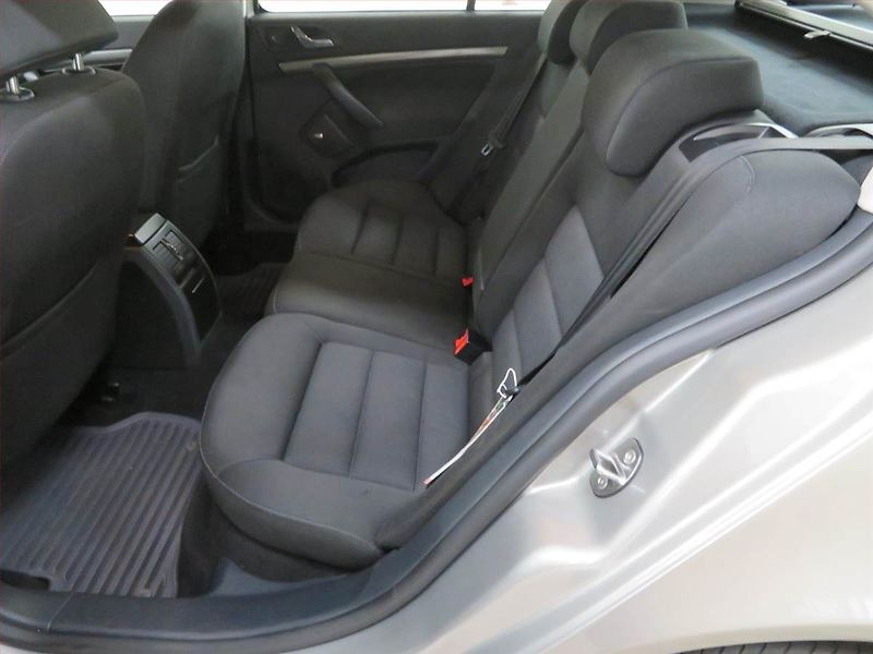 Škoda Octavia (2007) 2.0 TDI, Serv.kniha, rezervace - fotka 13 z 14