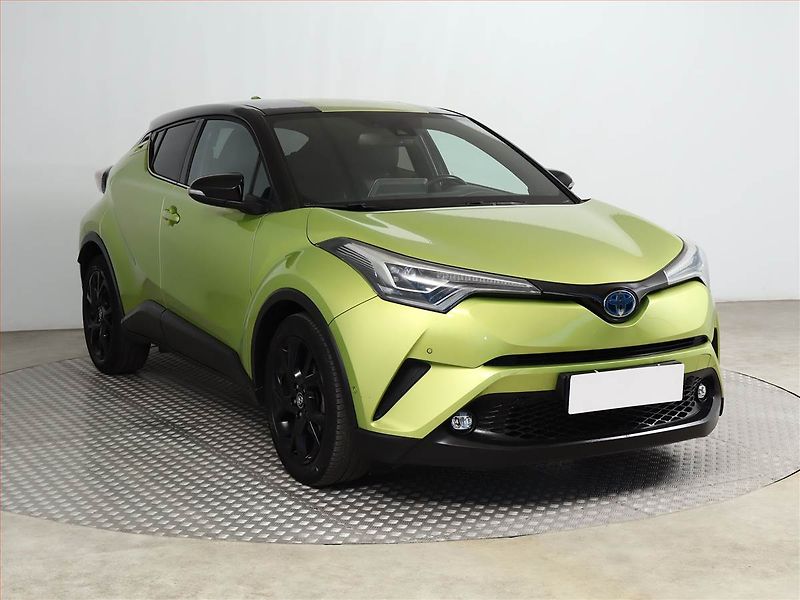 Toyota C-HR (2019) 1.8 Hybrid - fotka 1 z 18