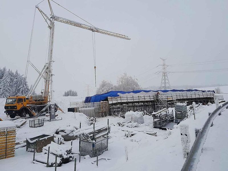 Stavba dálnice D6 na hranici Ústeckého a Karlovarského kraje.